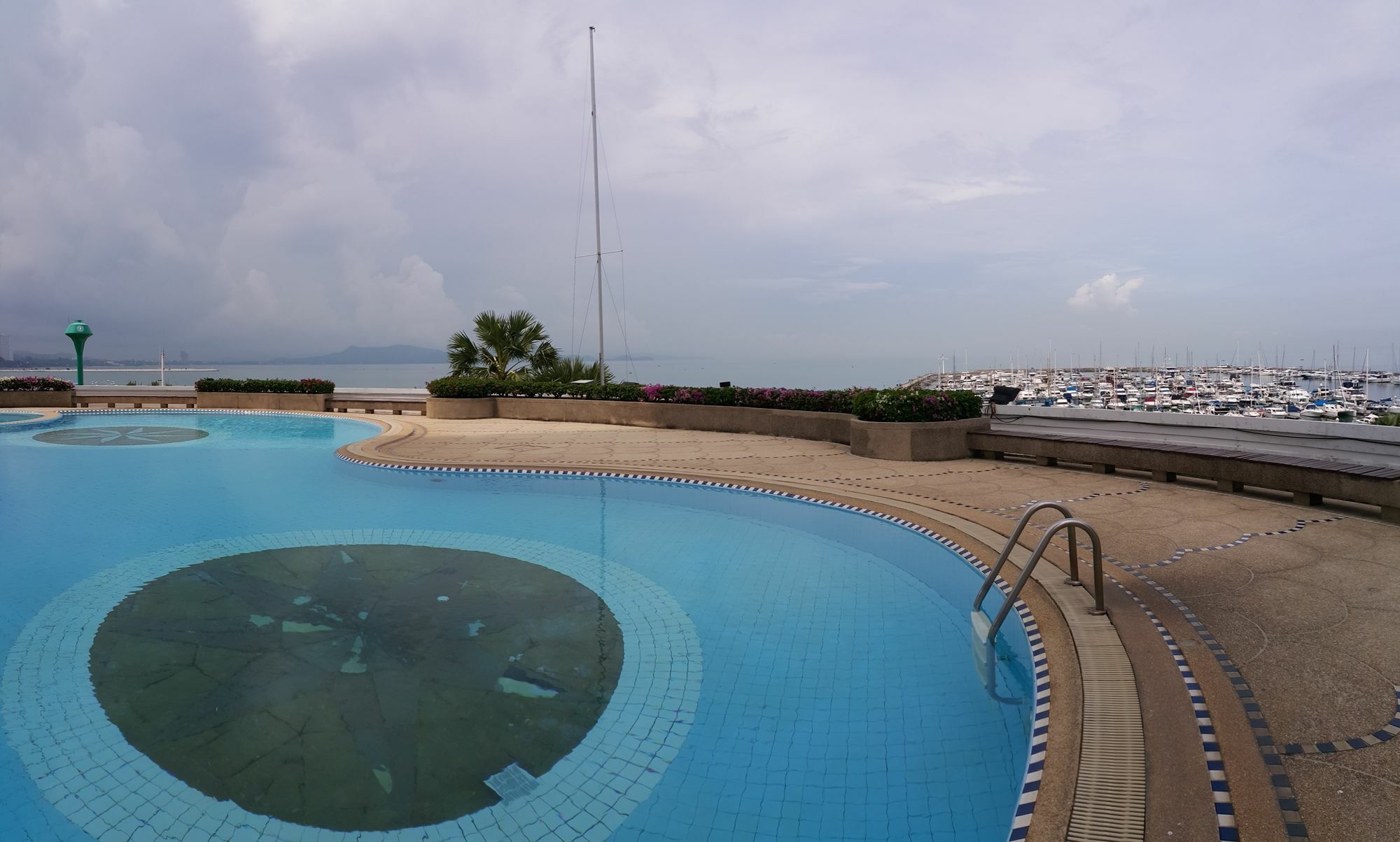 נה ג'ומטיין Ocean Marina Resort Pattaya Jomtien מראה חיצוני תמונה